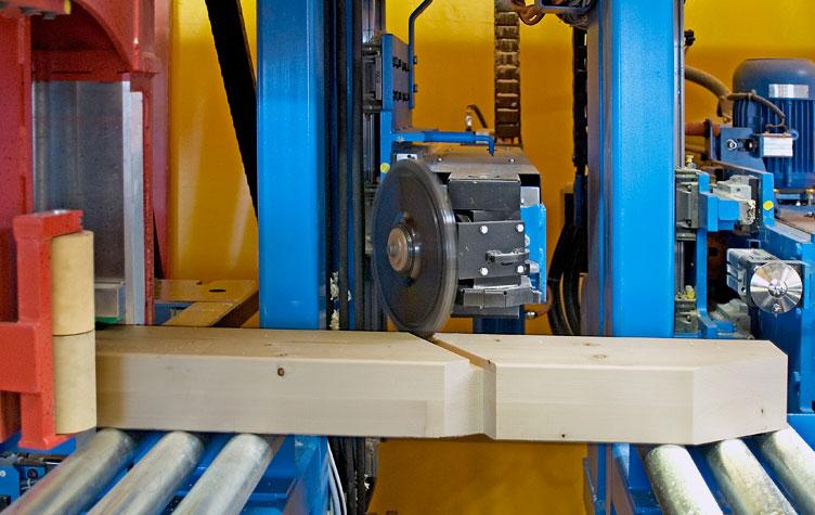 Milling unit in a Hundegger joinery machine